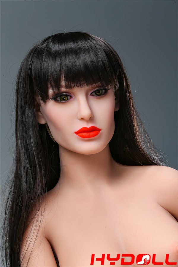 Realistic Sex Doll